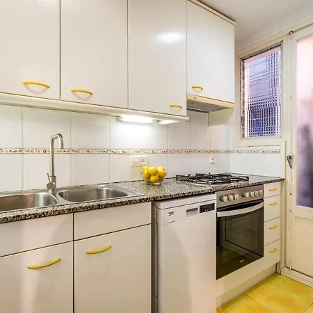 Poble Sec Flat 2 Balconies Ac 4 Guests