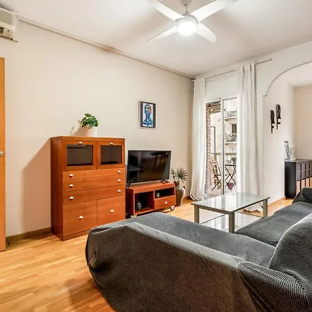 Poble Sec Flat 2 Balconies Ac 4 Guests Apartman