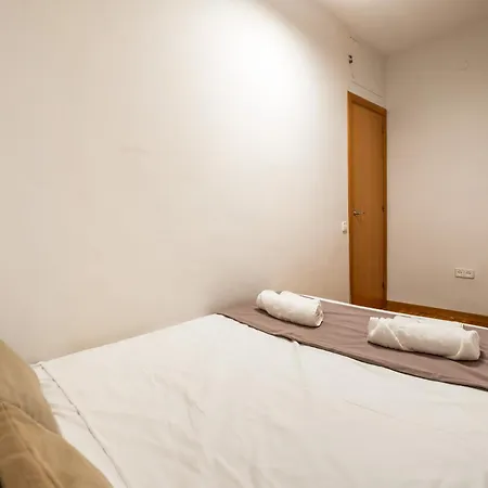 Poble Sec Flat 2 Balconies Ac 4 Guests Apartament Barcelona