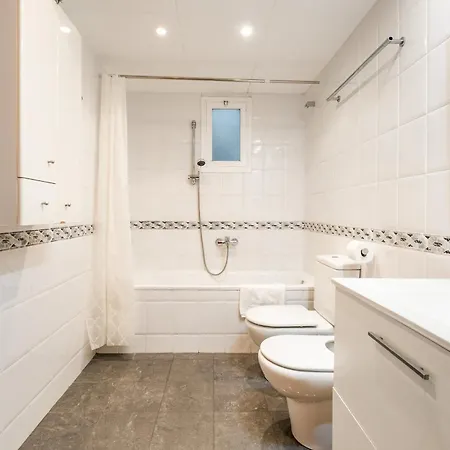 Poble Sec Flat 2 Balconies Ac 4 Guests Apartman *